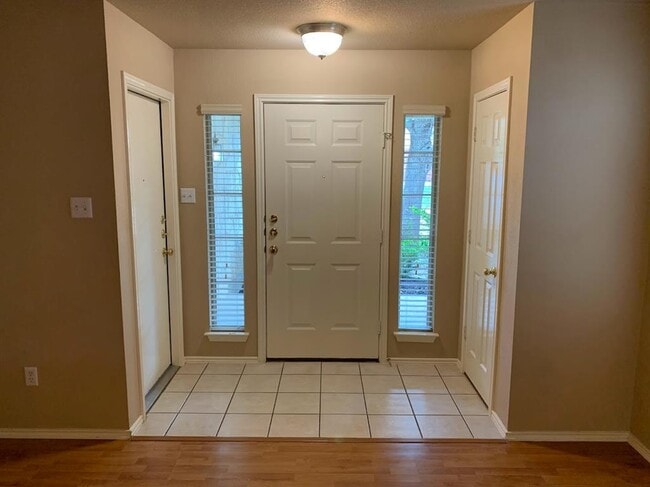 Photo - 11506 Bruce Jenner Ln