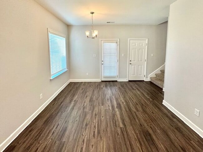 Photo - Now Leasing in Somerville- 4-Bedroom 3 Bat...