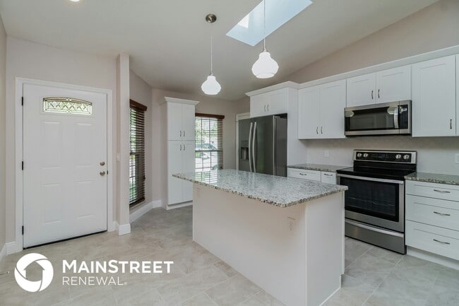 Photo - 644 Cypress Ln