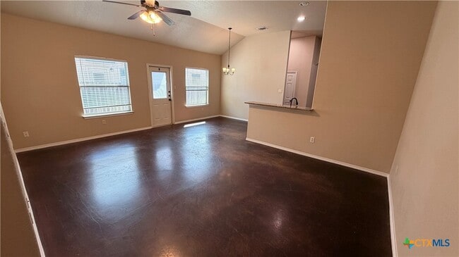 708 Saengerhalle Rd