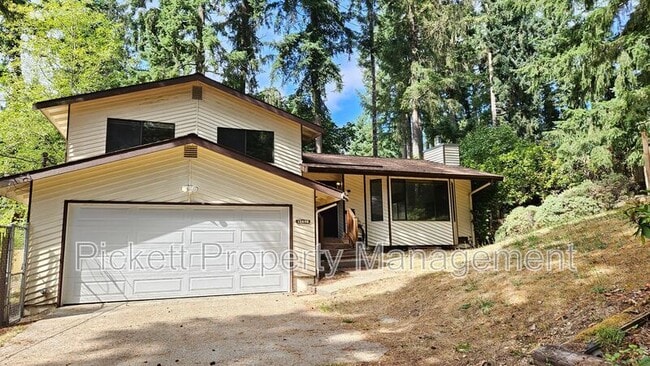 Photo - 13898 Chinook Cir NW Casa