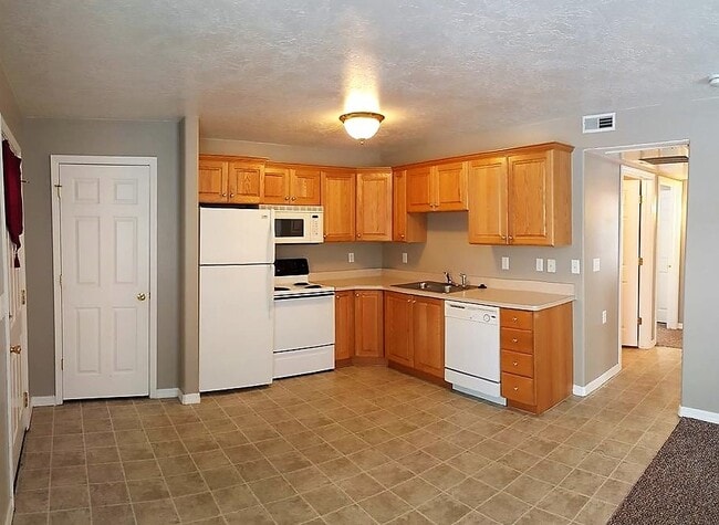 318 Pioneer Rd Unit 2003