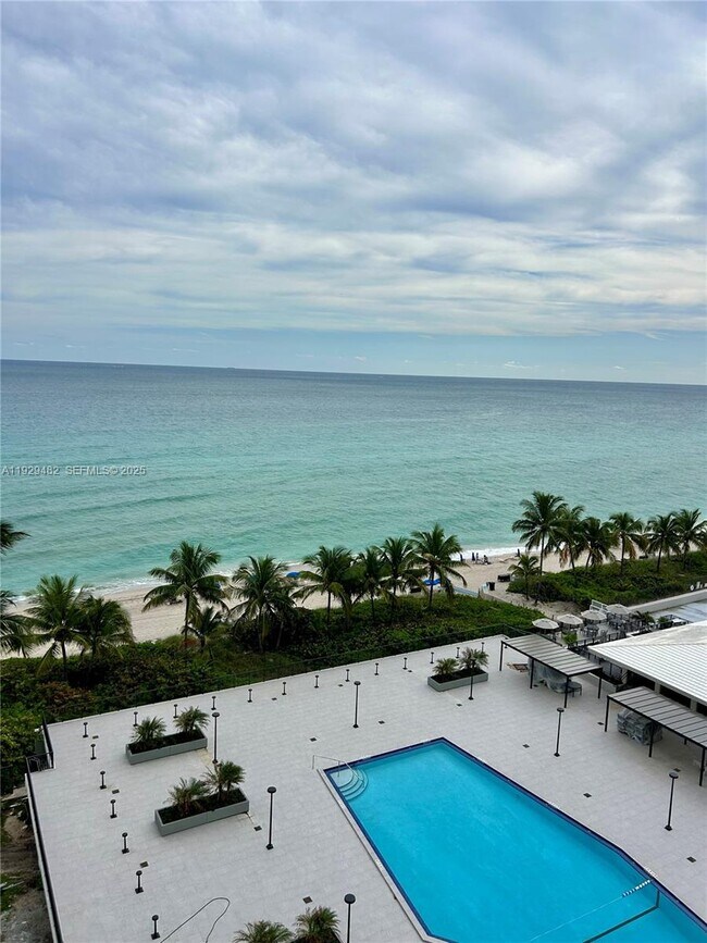 Photo - 1950 S Ocean Dr Unidad 9L