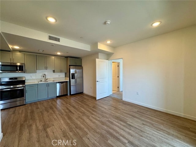 Building Photo - 1025 S Berendo St Rental
