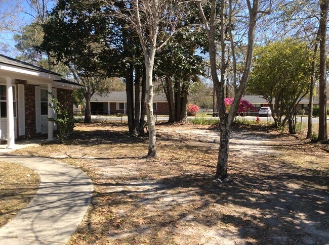 Photo - 618 Fleming Rd