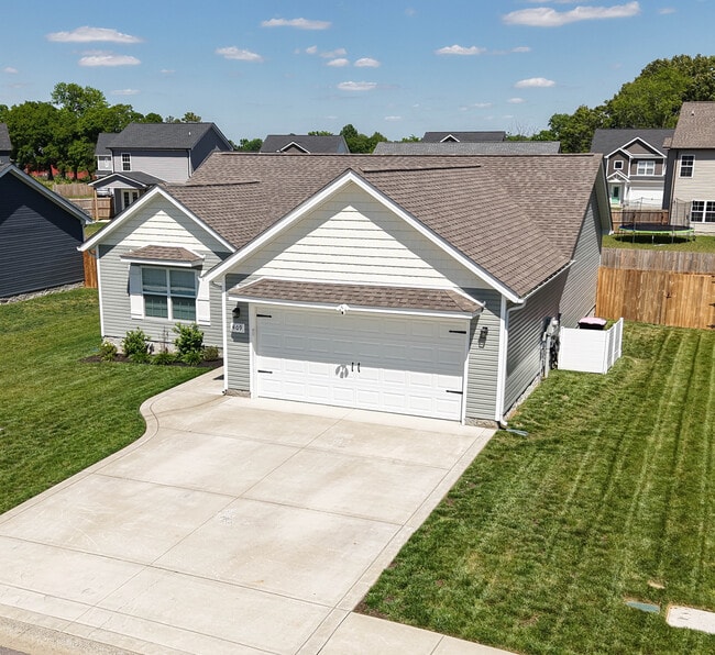 Photo - 409 Pomeroy Dr
