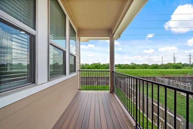 Photo - 2539 Terrace Point Dr