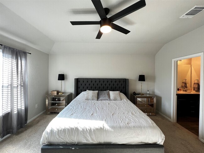 Photo - 13906 Levy Ln
