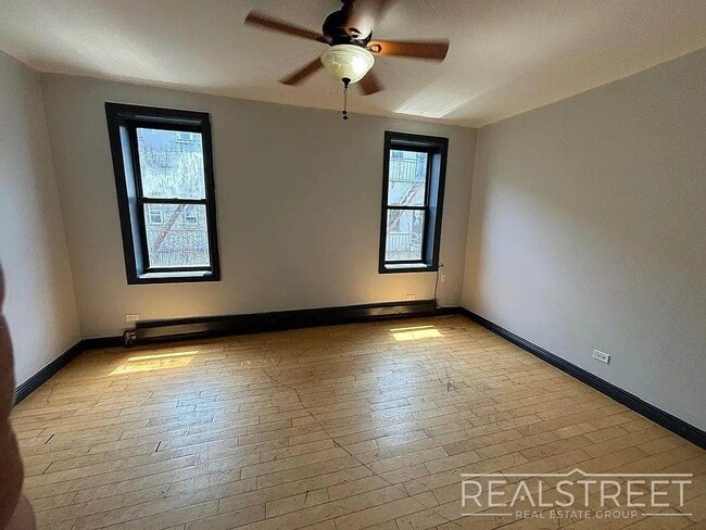 Photo - Onderdonk Avenue Unit 2B