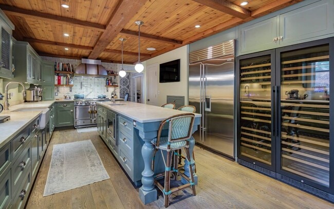 Photo - 96 Cove Hollow Rd