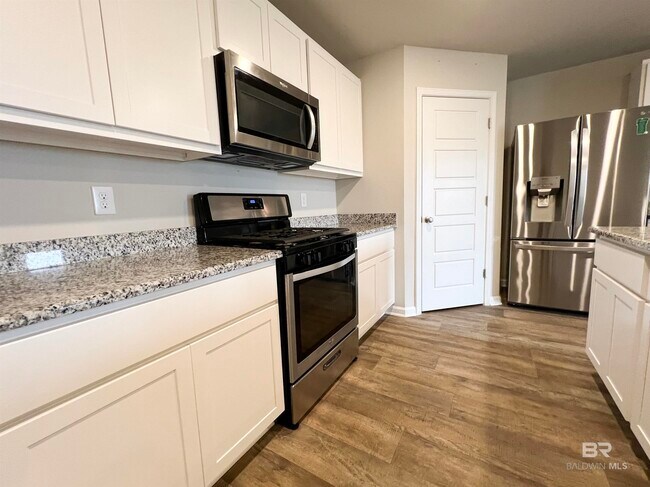 Photo - 8390 Harmon St