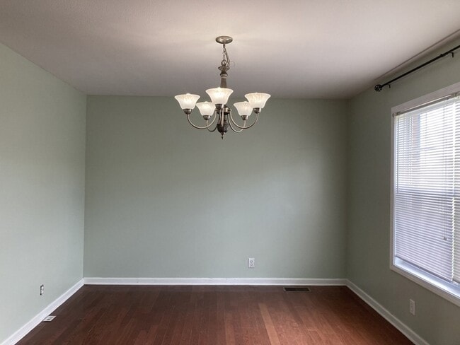 Photo - 2566 Leprechaun Ln