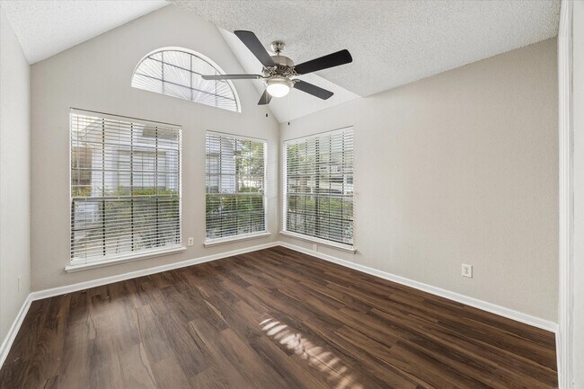 Photo - 1710 W T C Jester Blvd Unit 1111