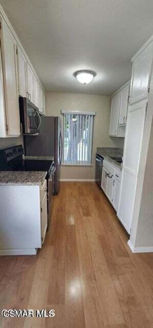 Photo - Sharp Thousand Oaks Ground Unit Condo Fully Remodeled