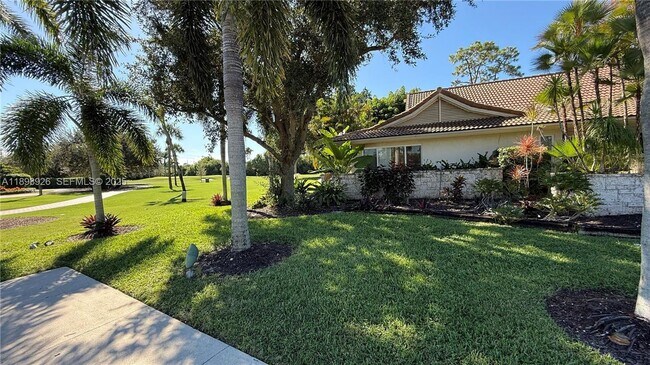Photo - 10134 Boca Woods Ln