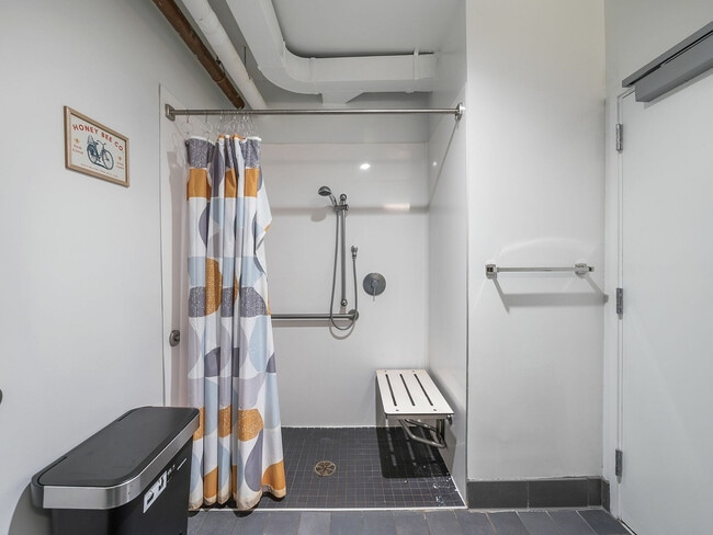 Model Bathroom - Walter Dods, Jr. RISE Center