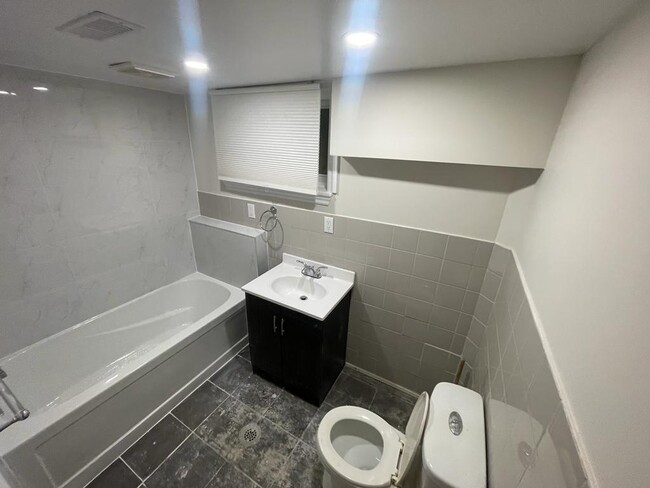 Photo - 64 St Dunstan Dr