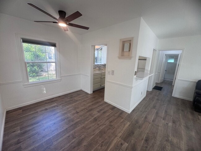 Photo - 2-Bedroom Home in the State Streets!