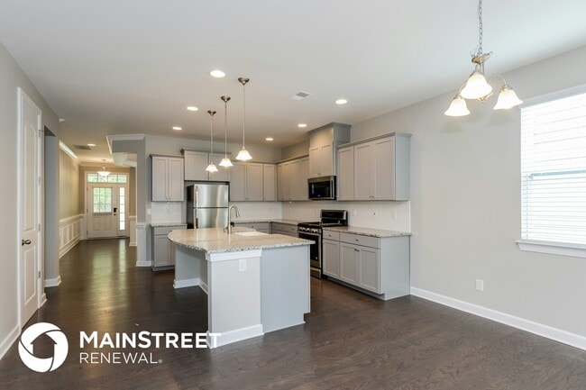 Photo - 18204 McKee Rd