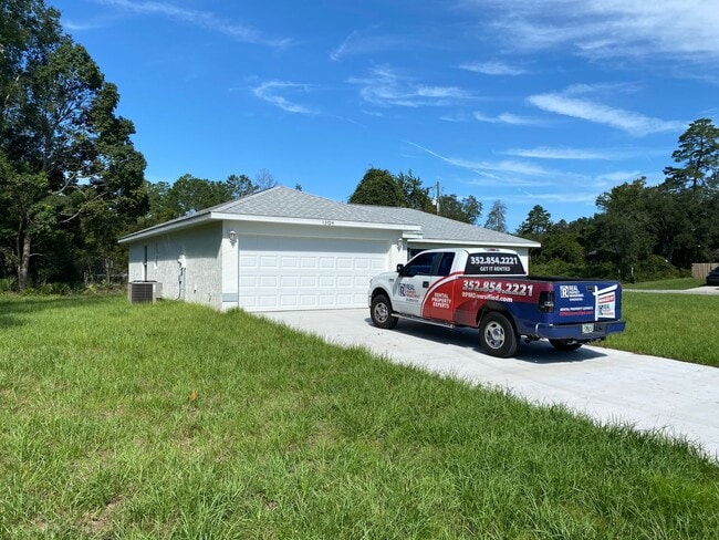 Photo - Desirable SW Ocala Neighborhood 3/2/2 **WO...