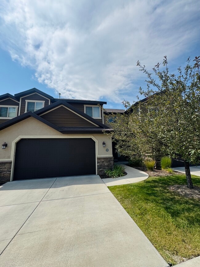 Photo - 758 S Aspen Way