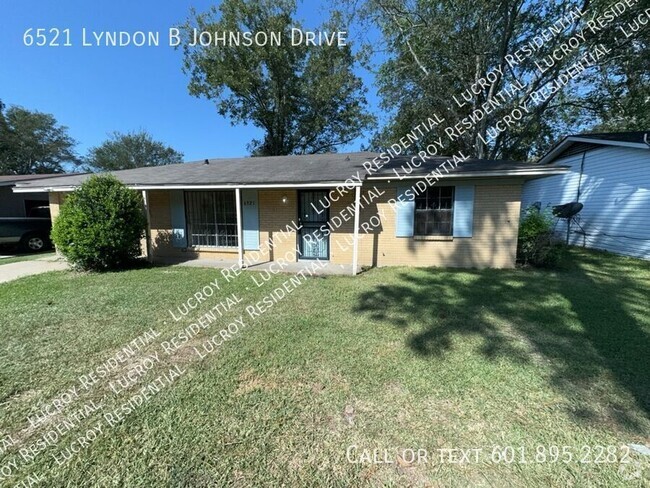 Building Photo - 6521 Lyndon B Johnson Dr Rental