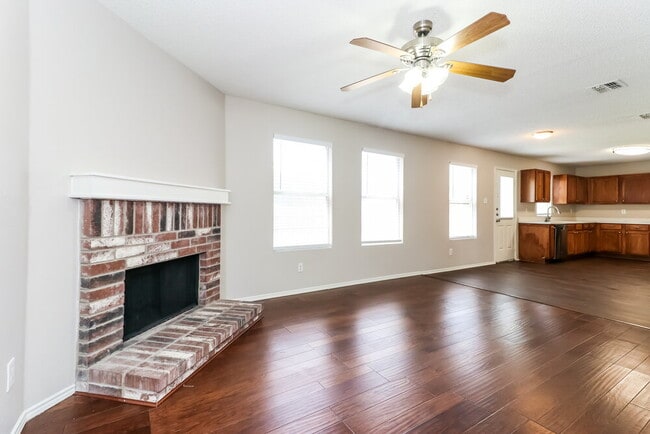 Photo - 8750 Gray Fox Ct