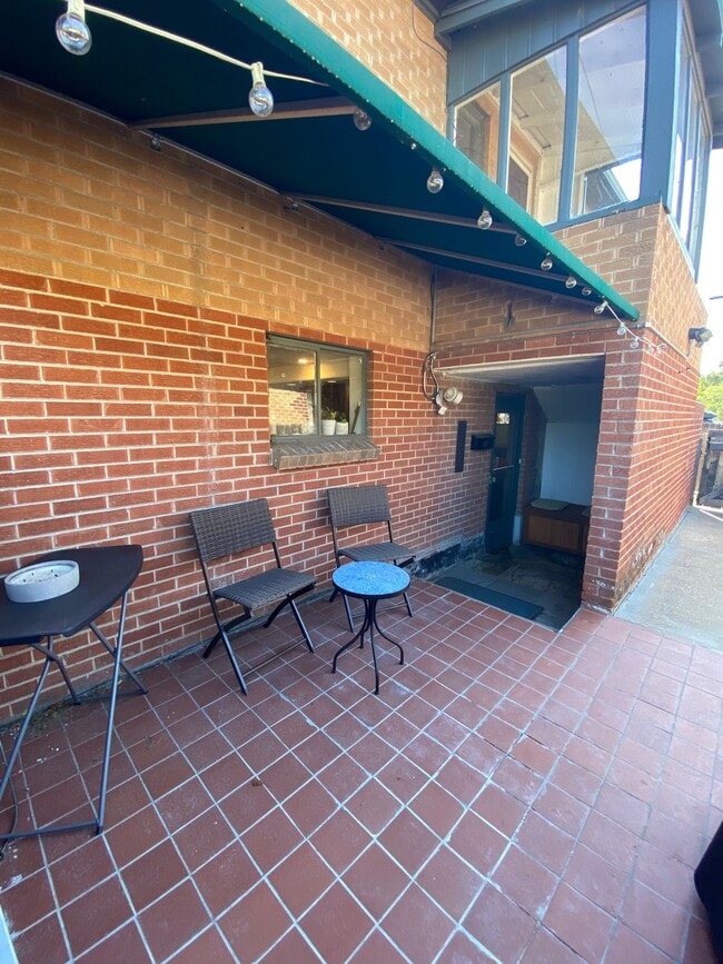 Photo - 1660 Winona Ct
