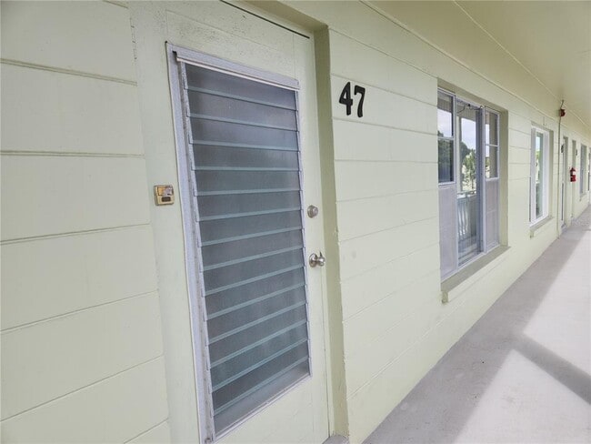 Photo - 2459 Columbia Dr Unit 47