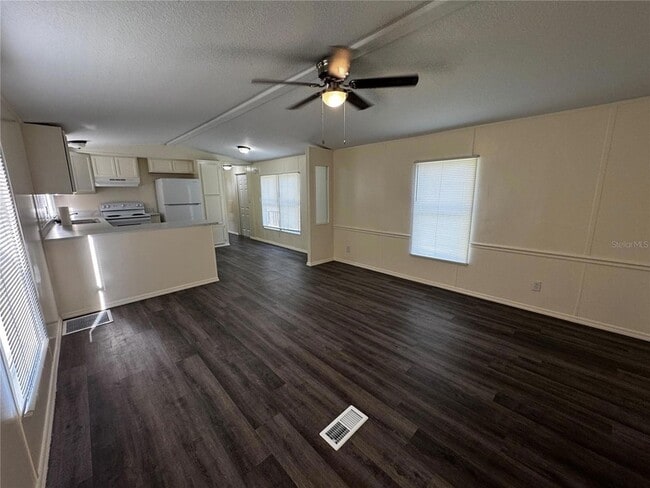 Photo - 1001 NE 77th St