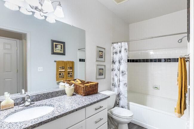 2BR, 2BA - 1,290SF
