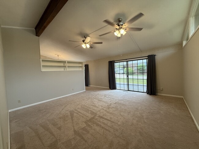 Photo - 107 Diamond Dr