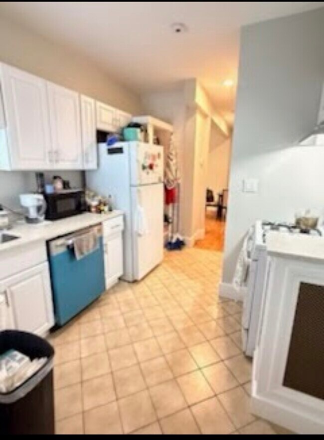 90 Kilsyth Rd Unit 1