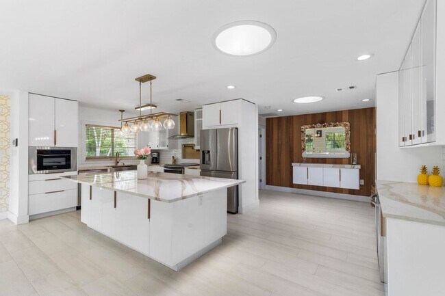 Photo - 5516 Colbright Rd