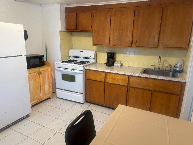 Photo - 14 M St Unit 2