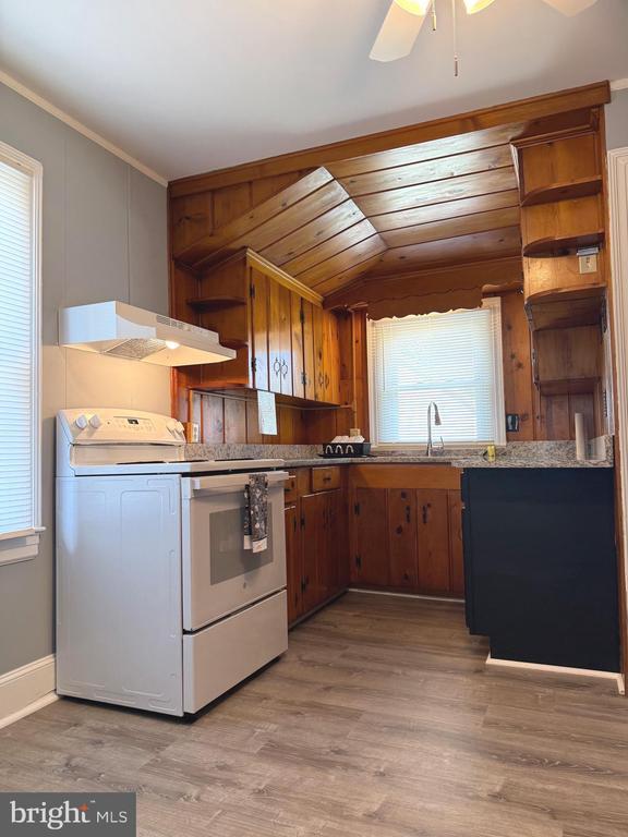 Photo - 129 Hillcrest Dr