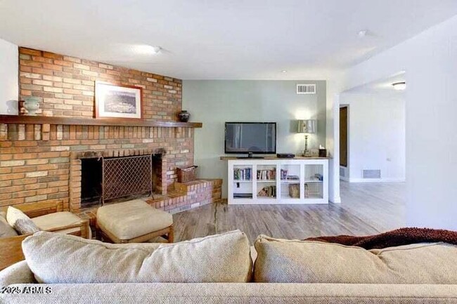 Photo - 13034 N 82nd St