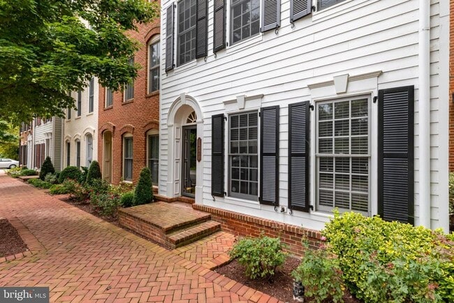 Photo - 1720 Carpenter Rd Townhome