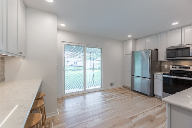 Photo - 213 Highland Dr