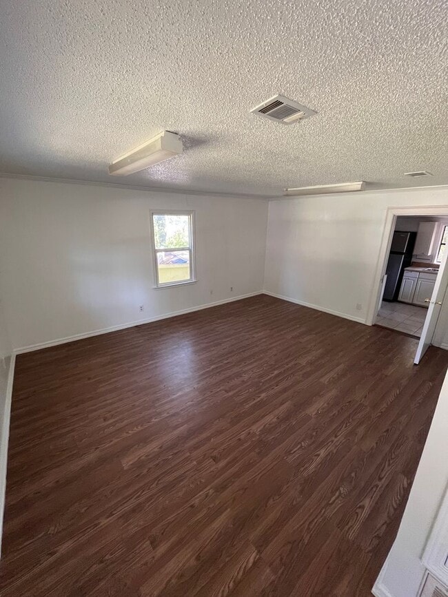 3216 Milstead Rd