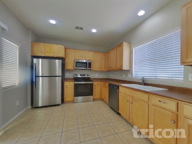 Photo - 10268 W Sands Dr