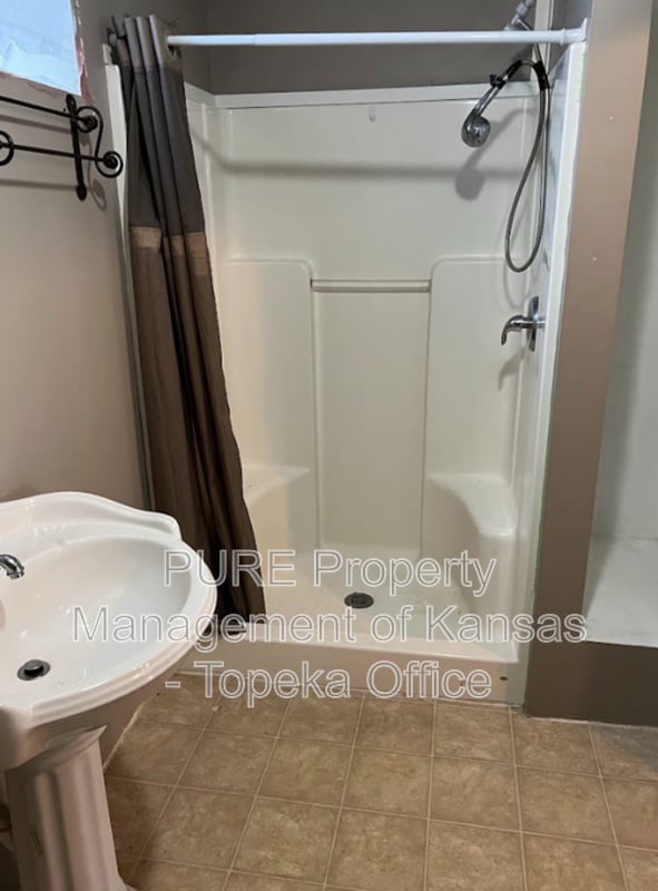 Photo - 1020 SW Woodward Ave