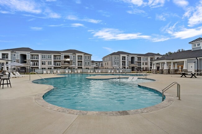 Building Photo - Hatcher Creek