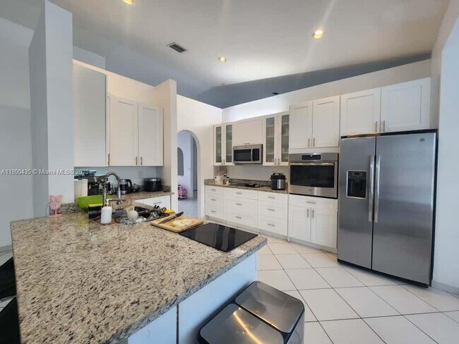 Photo - 15234 SW 140th St