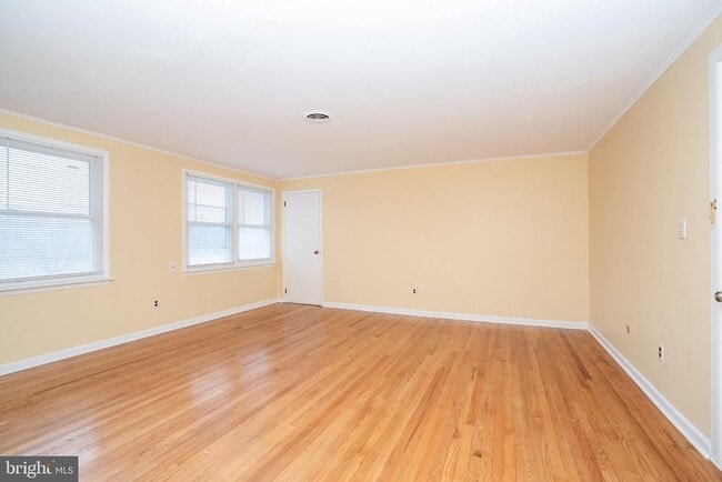 Photo - 15 Cranbury Rd Unit 1