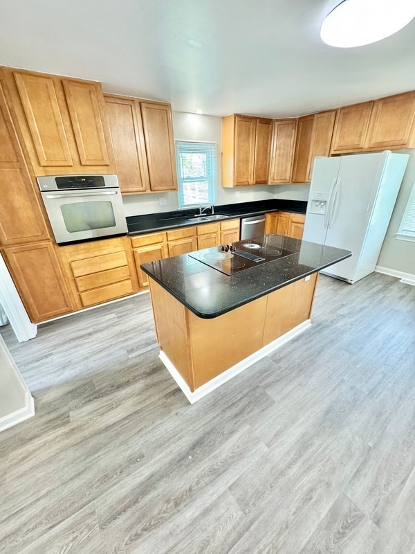 Photo - 11918 Dogwood Ave