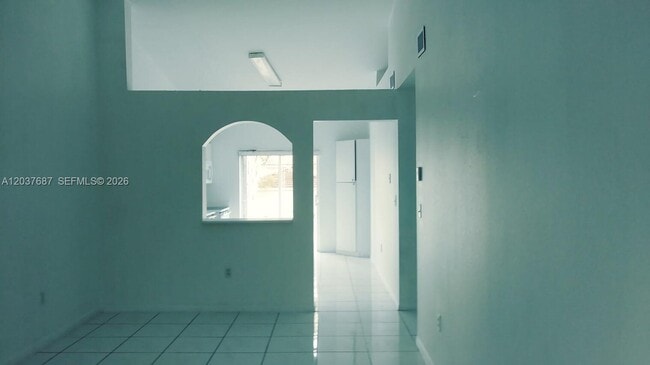 Photo - 6900 NW 179th St