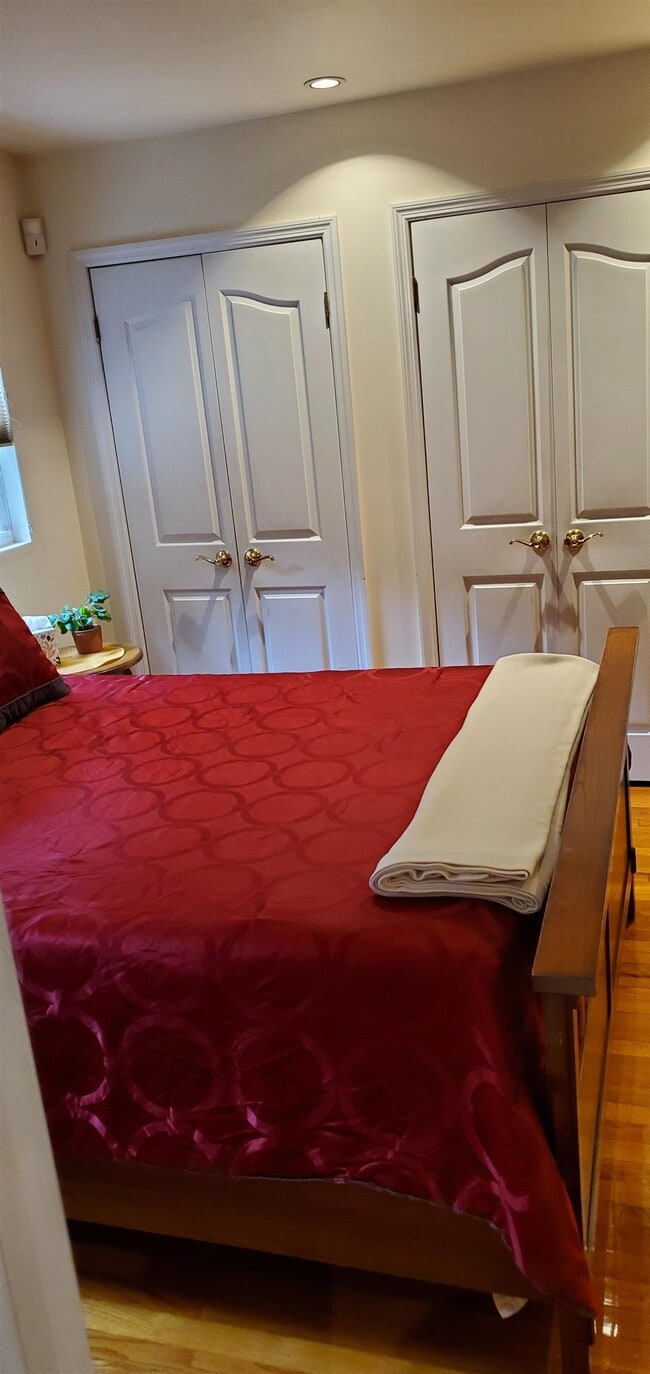 Photo - 7417 JFK Blvd E