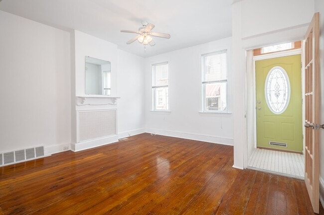 Photo - Two Bed Point Breeze Townhouse