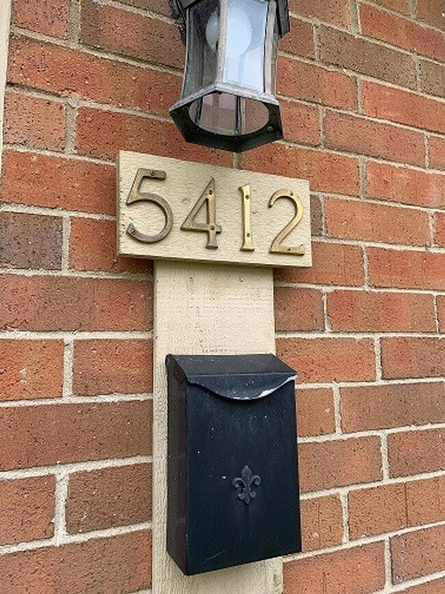 Photo - Westerville Oaks Townhomes